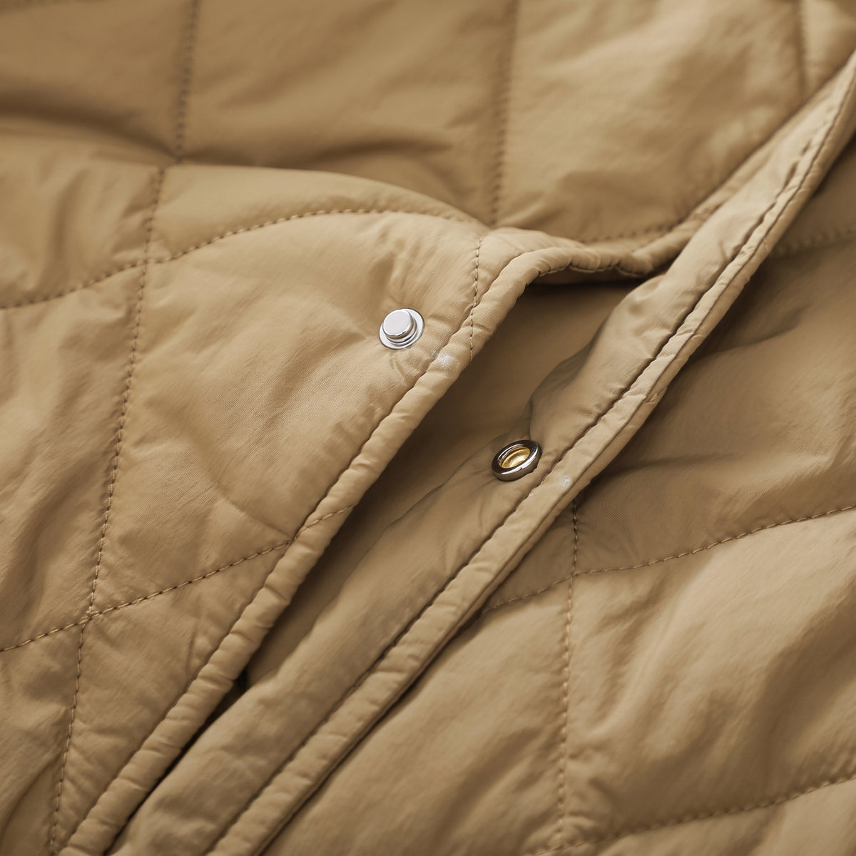 Chaqueta Iglú | Diseño Capitonado C9